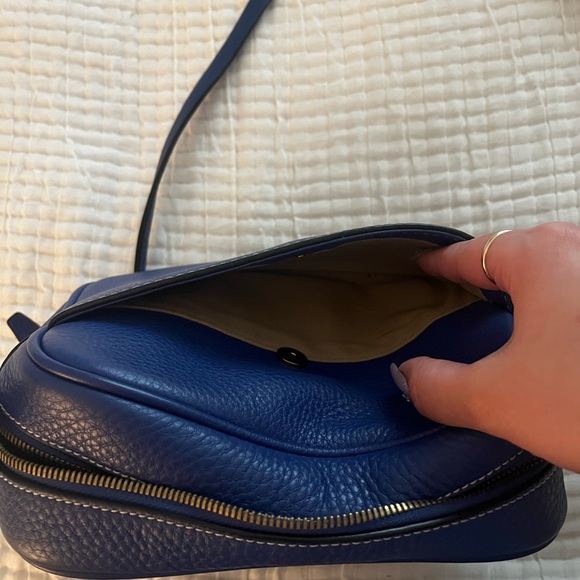 J Crew blue signet crossbody bag - Picture 4 of 6
